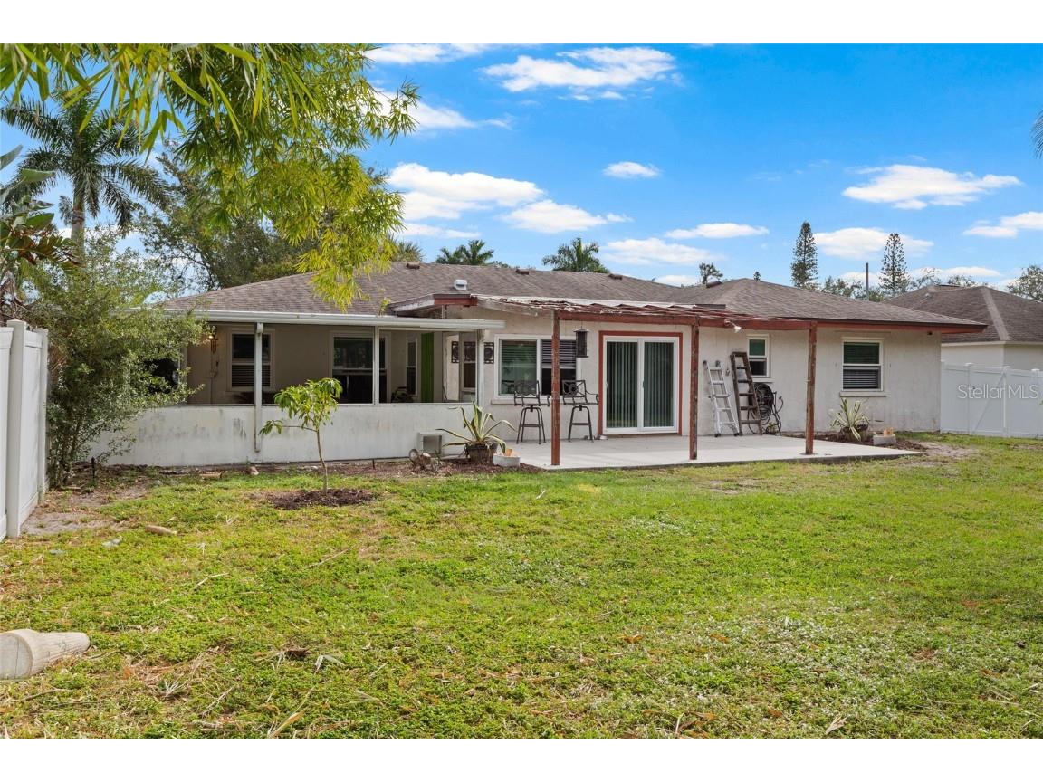 120 43rd Street NW Bradenton FL 34209 A4674060 image25