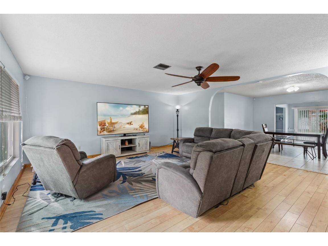 120 43rd Street NW Bradenton FL 34209 A4674060 image3