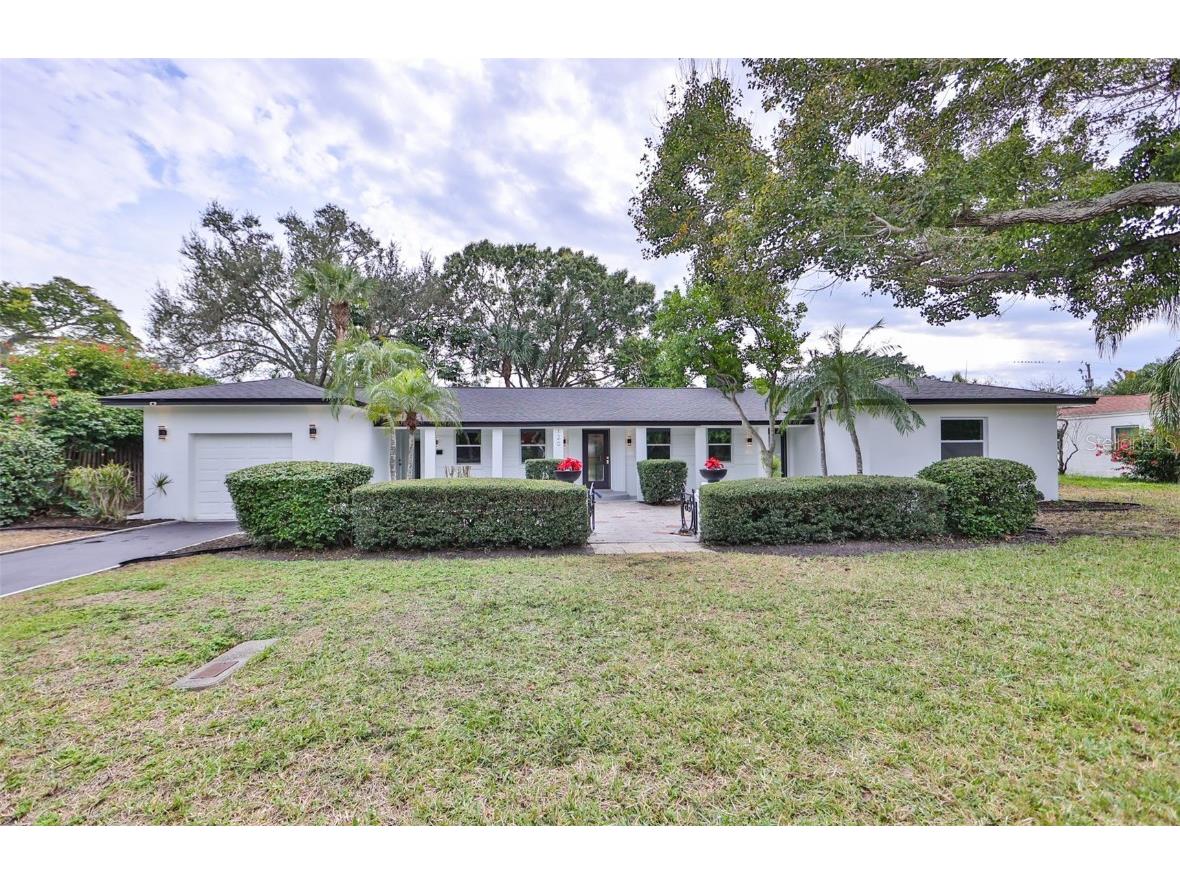 120 63rd Avenue S Saint Petersburg FL 33705 U8222277 image1