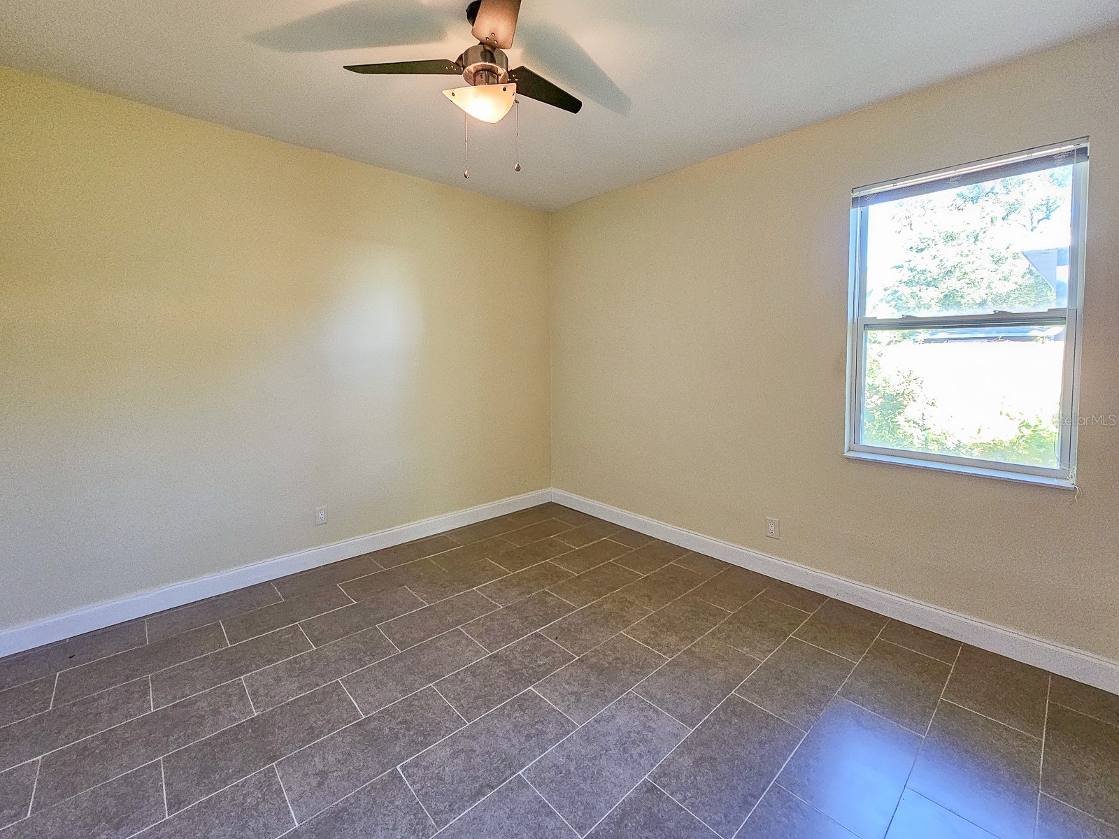 120 7th Street Daytona Beach FL 32117 - HALIFAX RIVER FC313390 image26