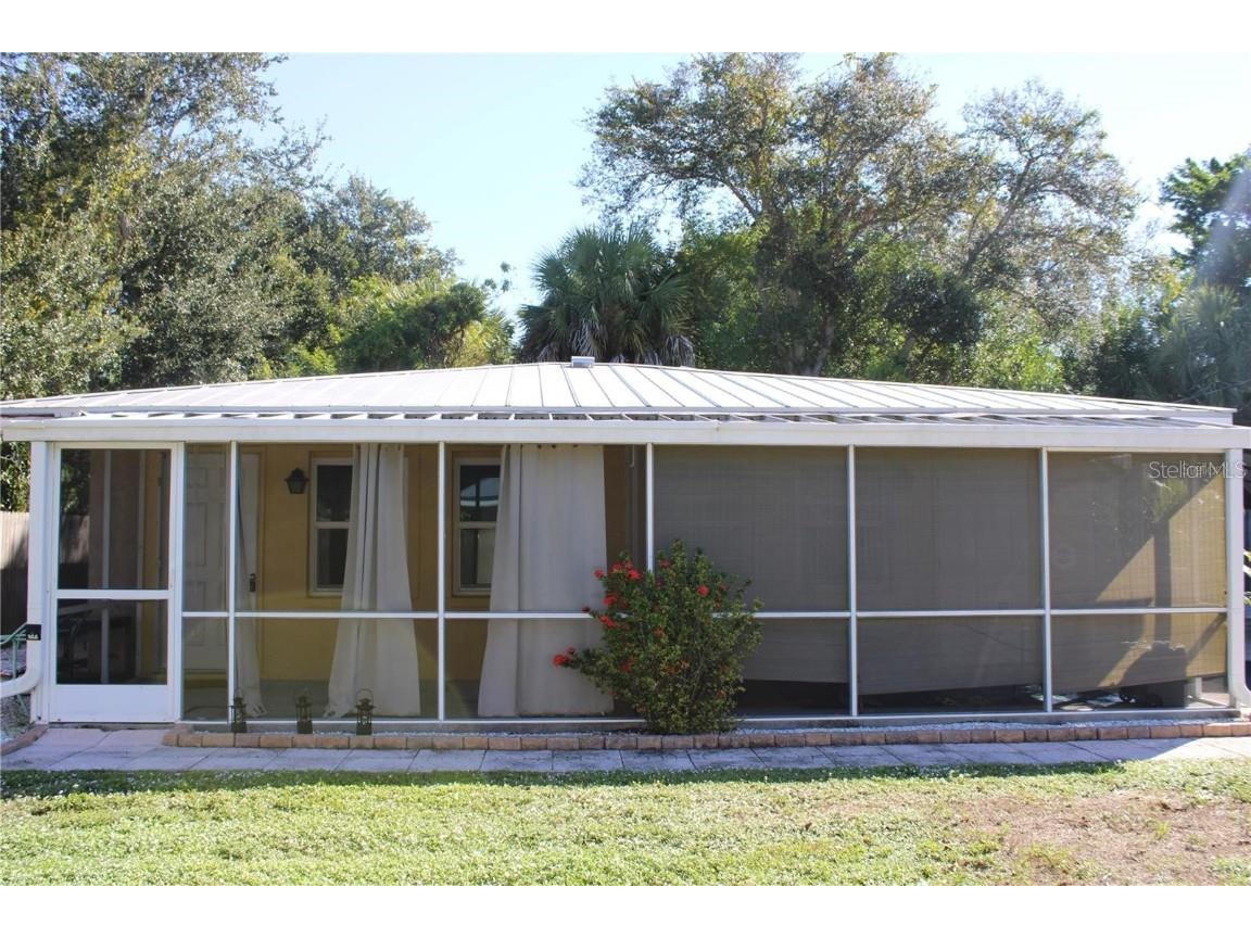 120 Bayshore Road #4 Nokomis FL 34275 D6133101 image1