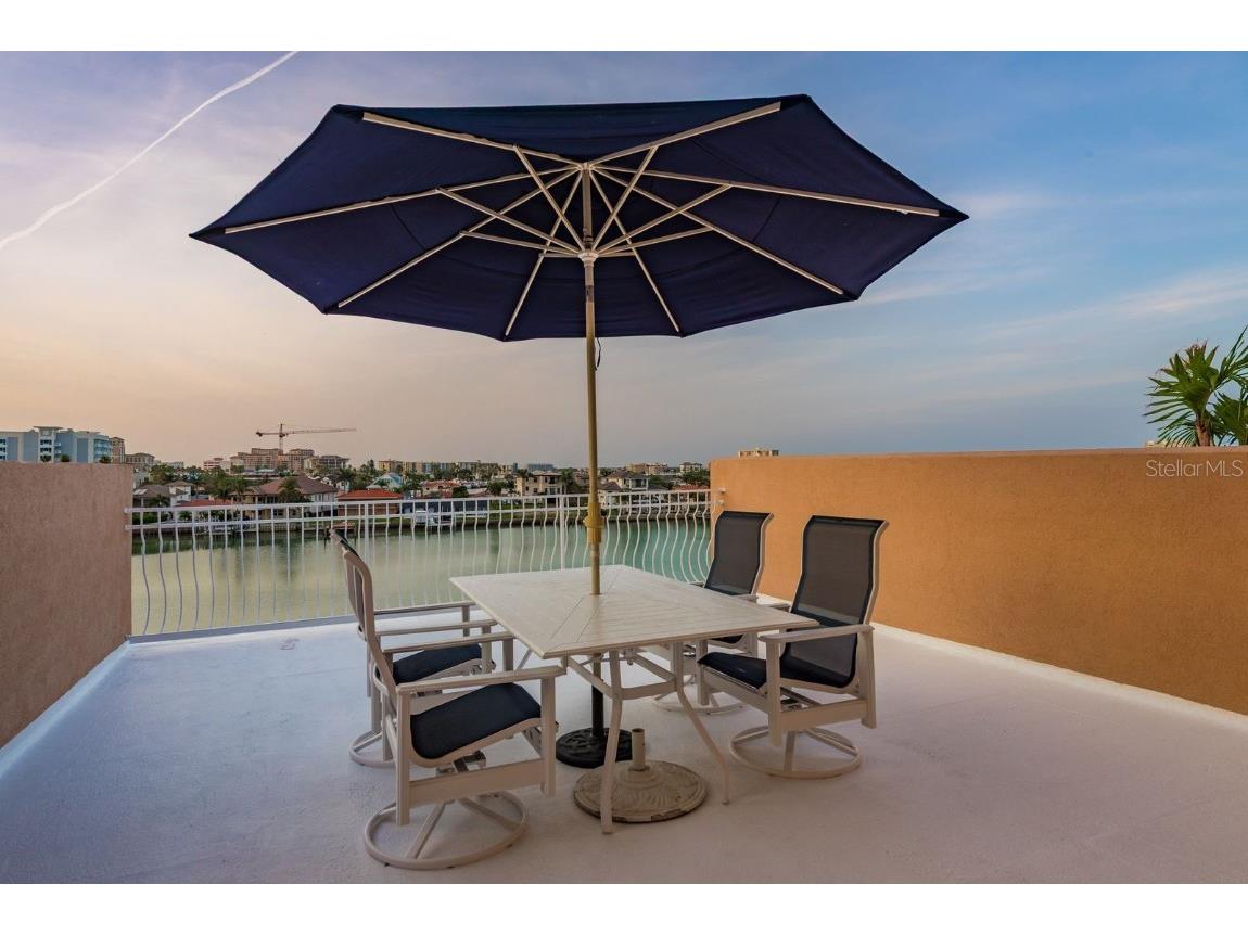 120 Brightwater Drive #1 Clearwater Beach FL 33767 - INTERCOASTAL WATERWAY TB8396249 image4