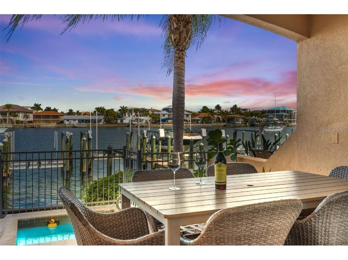 120 Brightwater Drive #2 Clearwater Beach FL 33767 - INTRACOASTAL WATERWAY U8149600 image1