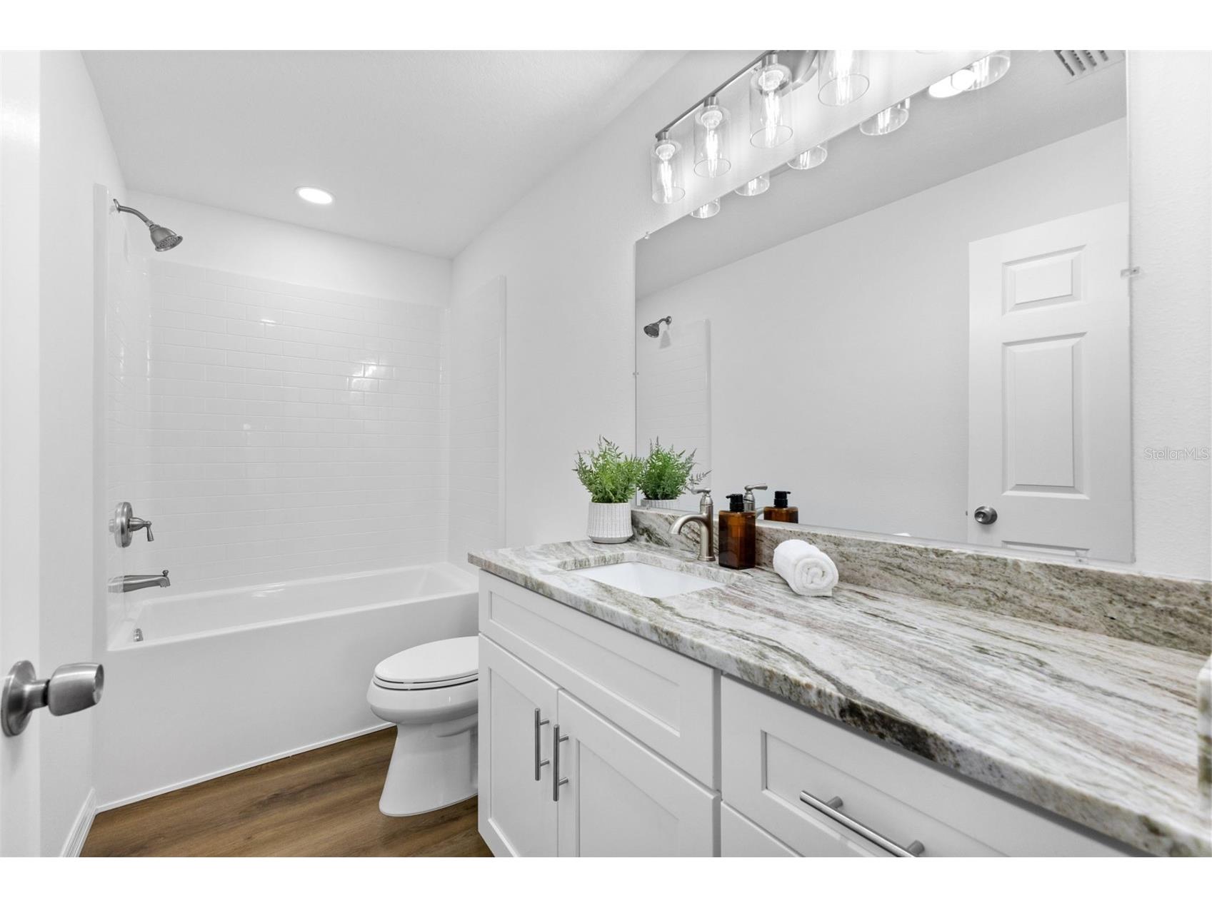 120 Brown Street Bradenton FL 34208 A4696980 image21