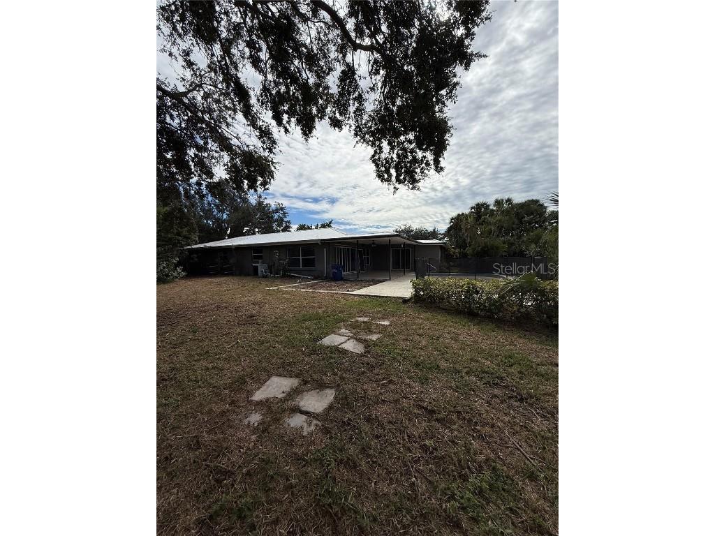 120 Candyce Drive Osprey FL 34229 A4667108 image18