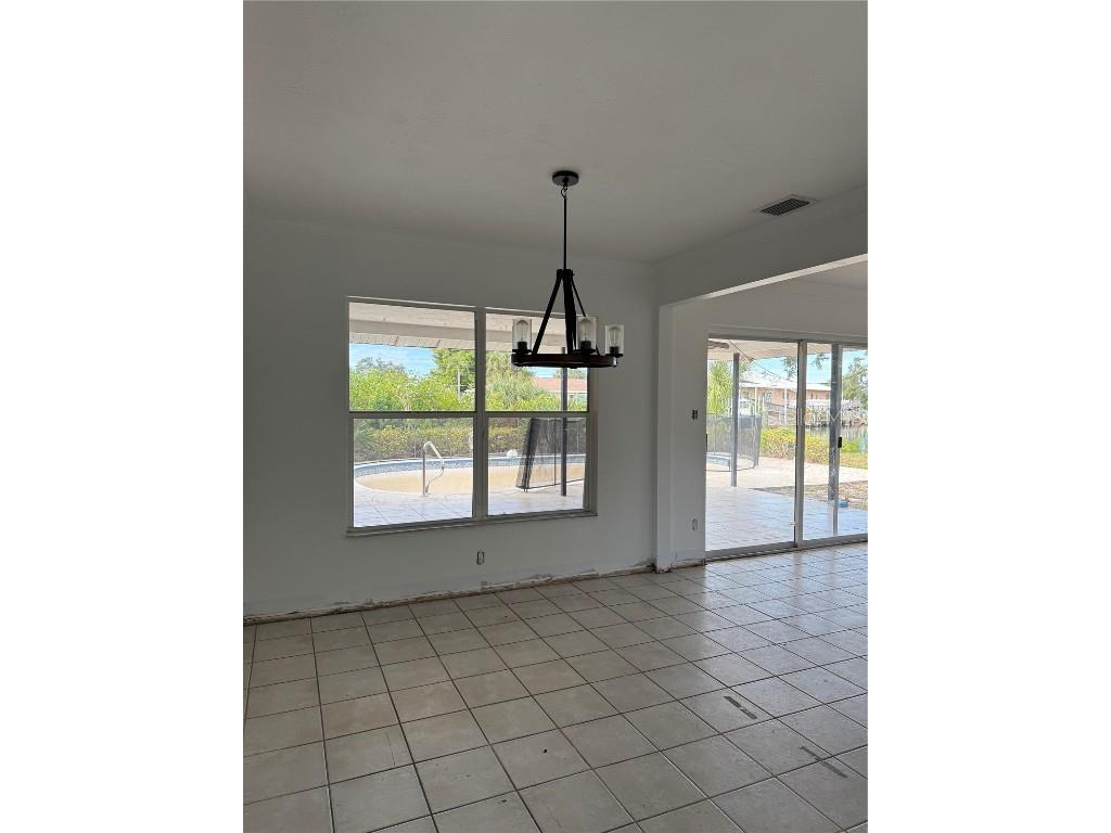 120 Candyce Drive Osprey FL 34229 A4667108 image2