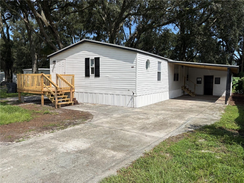 120 Clearwater Court Polk City FL 33868 B4902047 image1