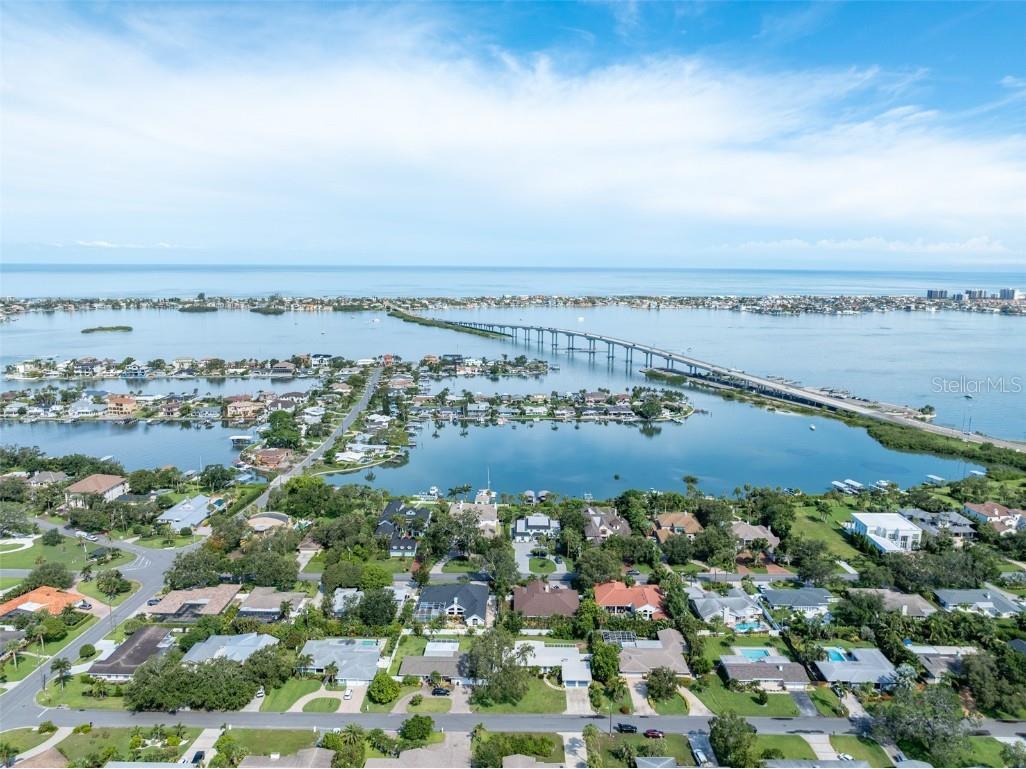 120 Crestwood Lane Largo FL 33770 TB8395326 image1