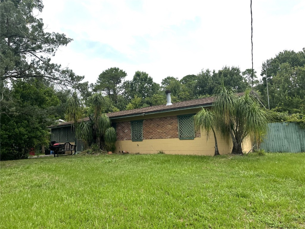 120 Dirksen Drive Debary FL 32713 V4937338 image1