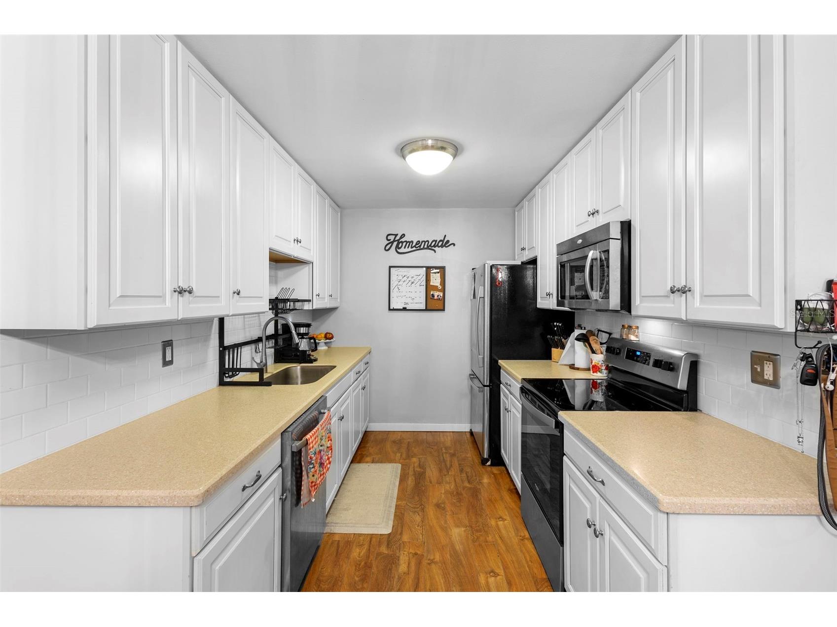 120 E Holly Drive Orange City FL 32763 V4946742 image13