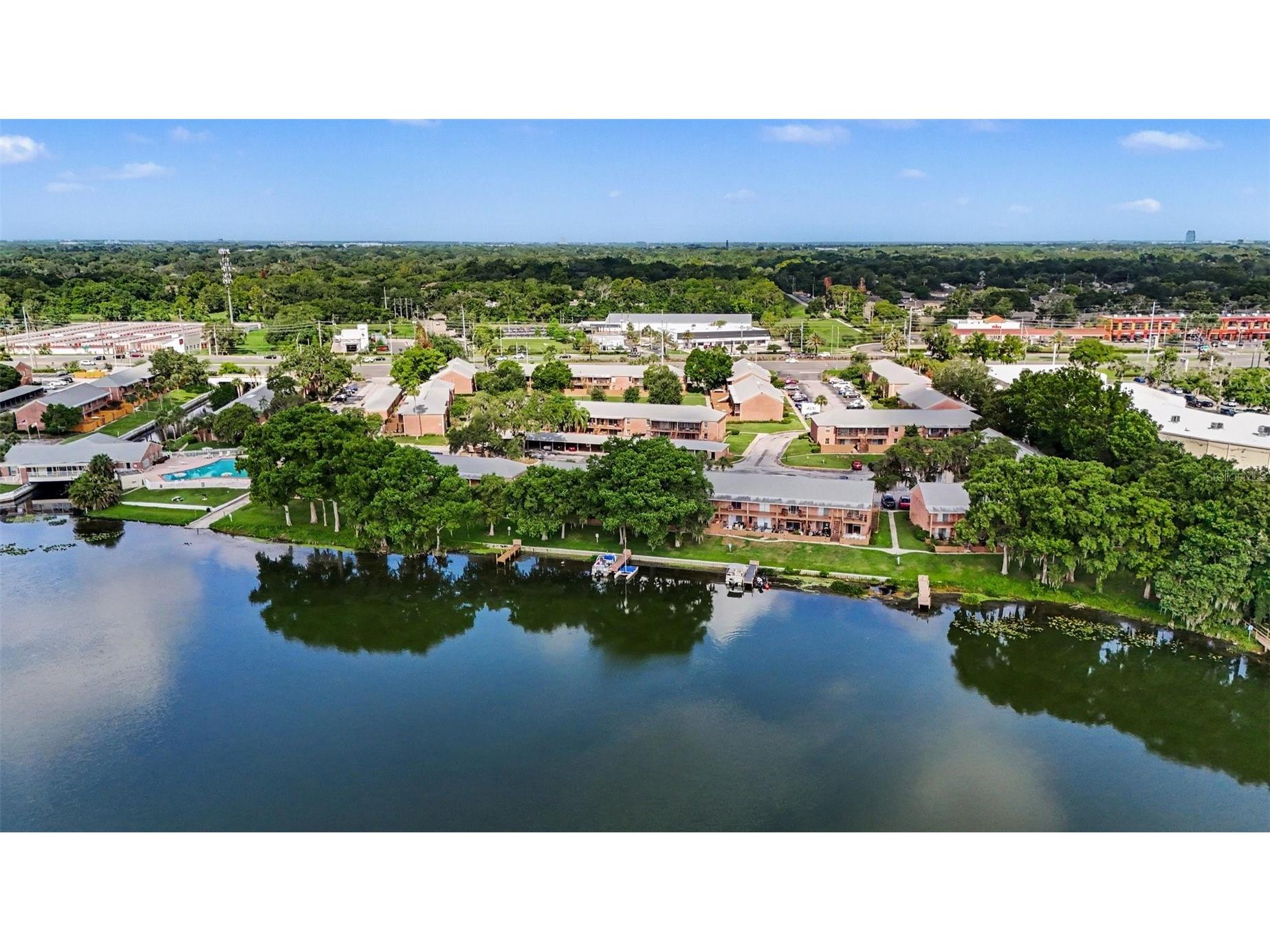 120 Georgetown Drive #120 Casselberry FL 32707 - LAKE HOWELL O6412160 image3