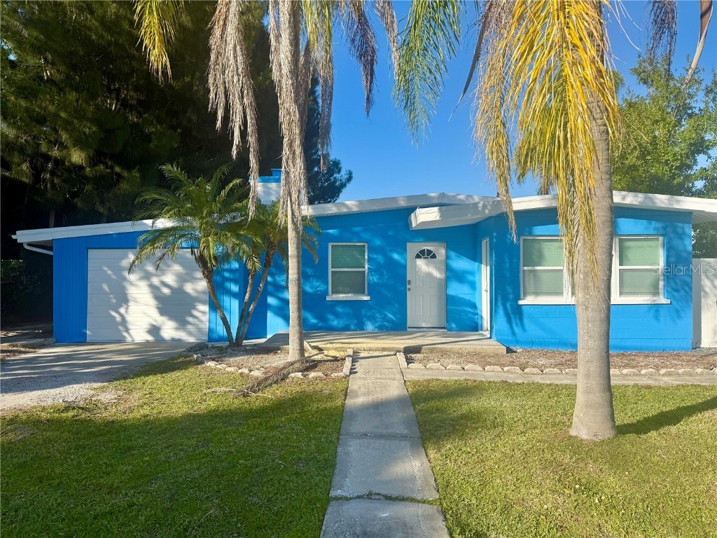 120 Grace Street Crystal Beach FL 34681 TB8452098 image1