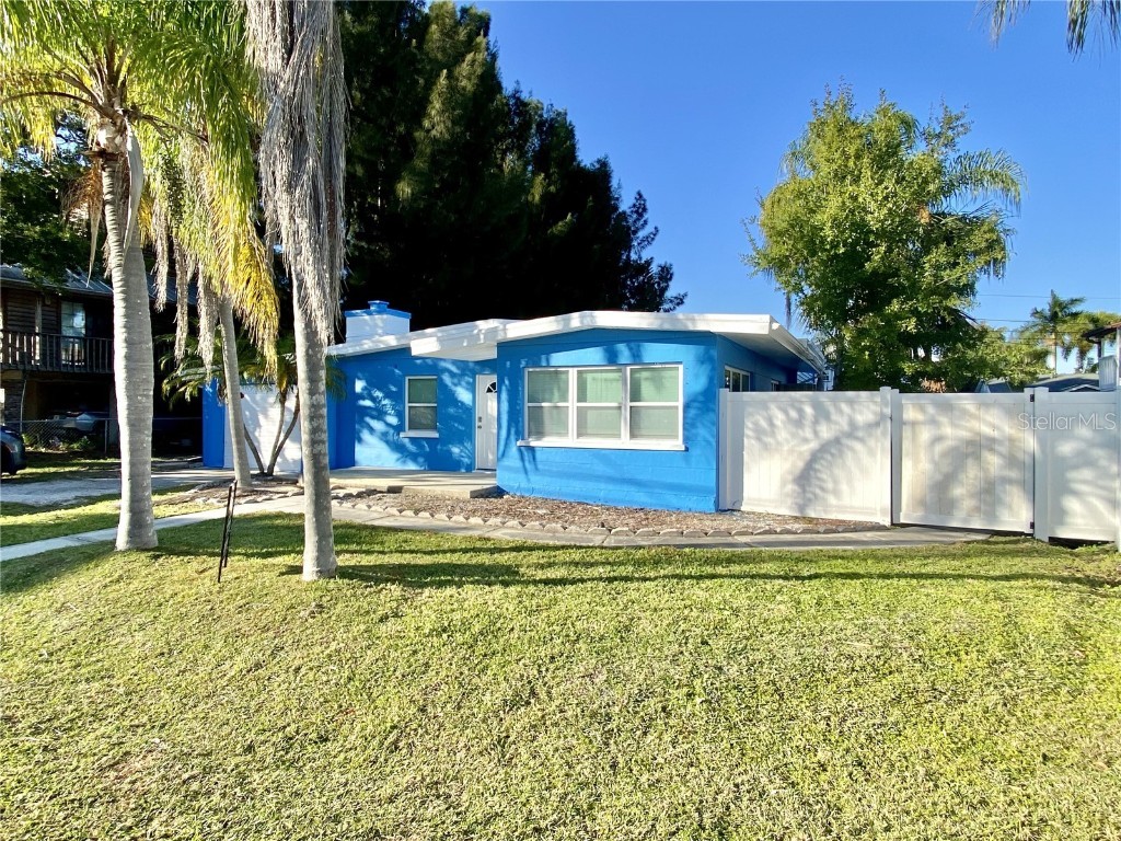 120 Grace Street Crystal Beach FL 34681 TB8452098 image12