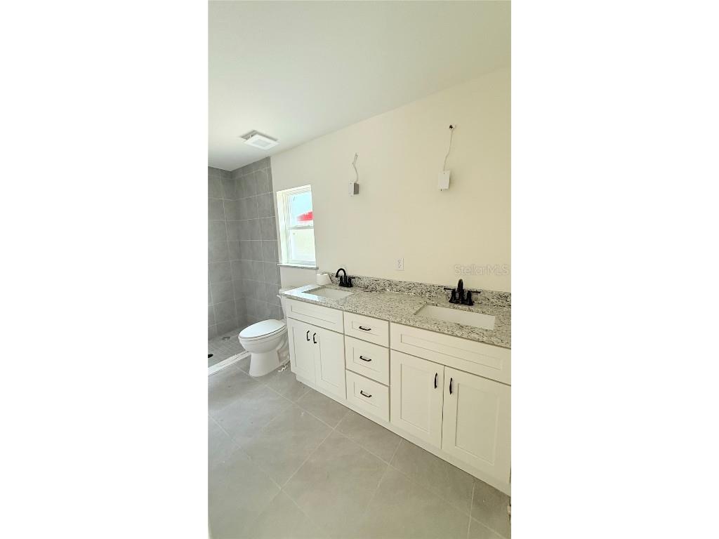 120 Guava Pass Ocklawaha FL 32179 OM715225 image10