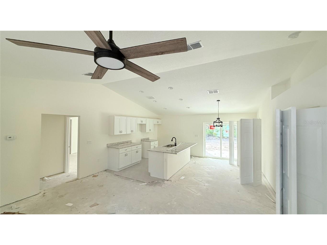 120 Guava Pass Ocklawaha FL 32179 OM715225 image3