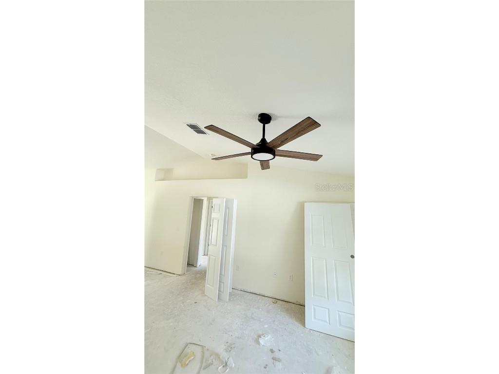 120 Guava Pass Ocklawaha FL 32179 OM715225 image4