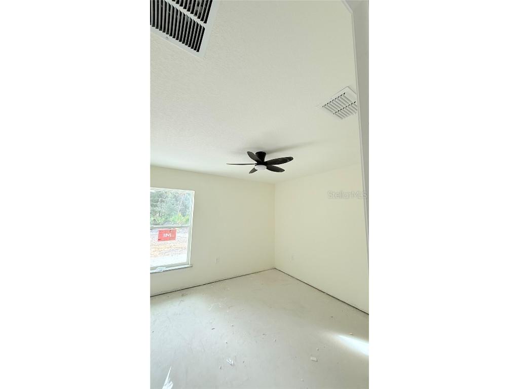 120 Guava Pass Ocklawaha FL 32179 OM715225 image7