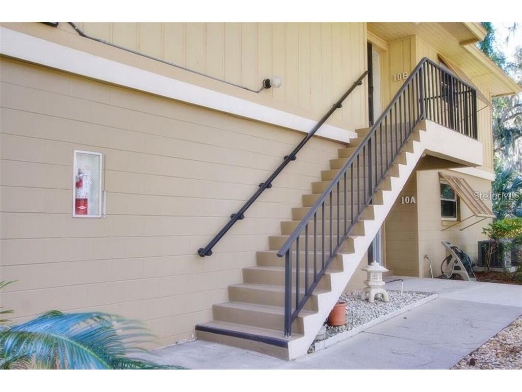 120 Hibiscus Woods Court #10B Deltona FL 32725 V4931677 image1