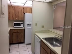 120 Hibiscus Woods Court #10B Deltona FL 32725 V4947446 image5