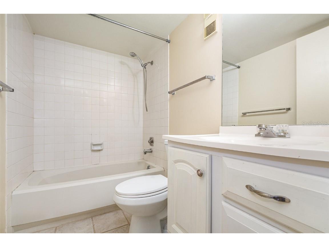 120 Hibiscus Woods Court #8D Deltona FL 32725 O6251369 image20