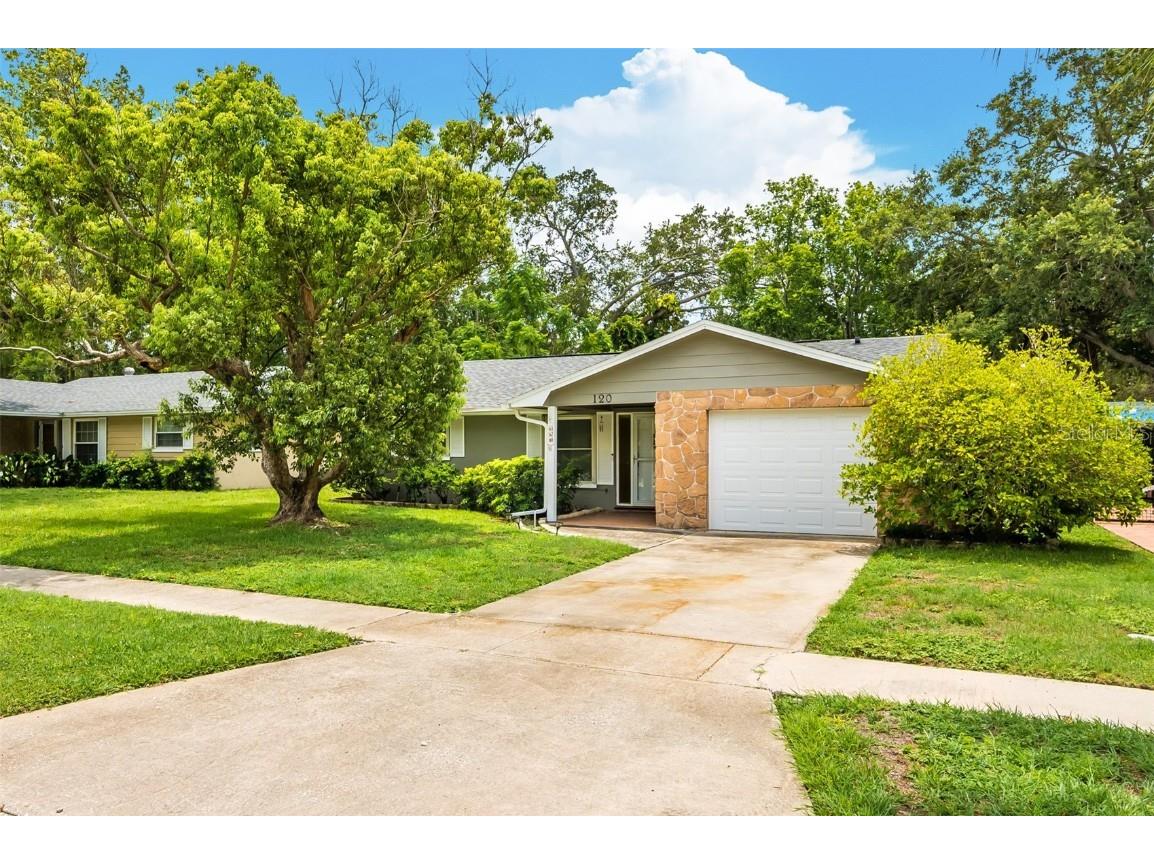 120 Irwin Street W Safety Harbor FL 34695 U8205088 image1