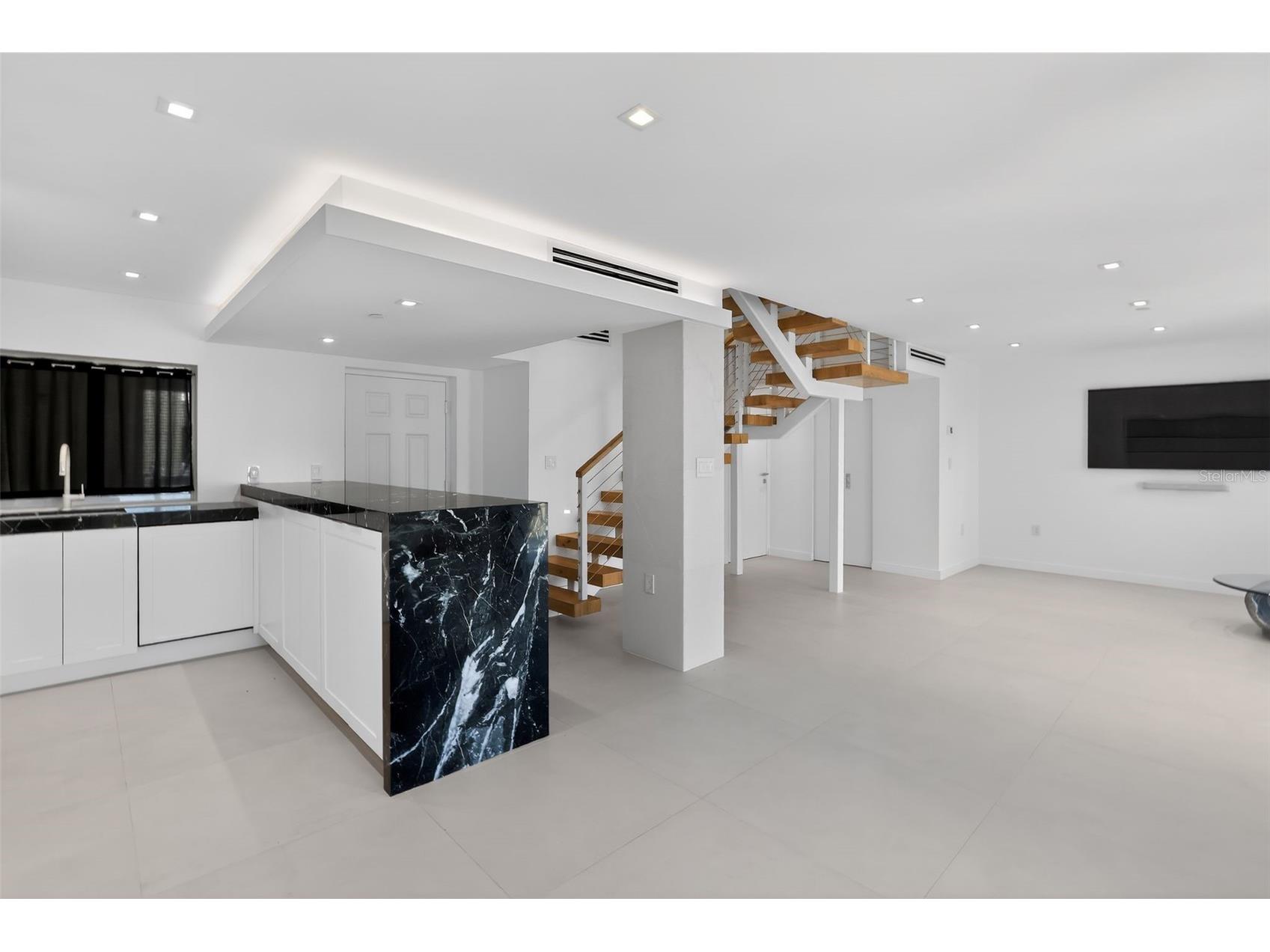 120 Jefferson Avenue #12009 Miami Beach FL 33139 O6392681 image10
