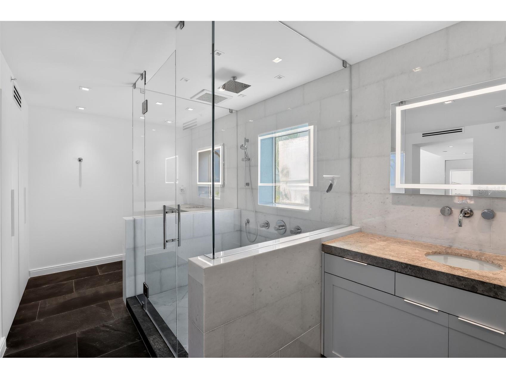 120 Jefferson Avenue #12009 Miami Beach FL 33139 O6392681 image20