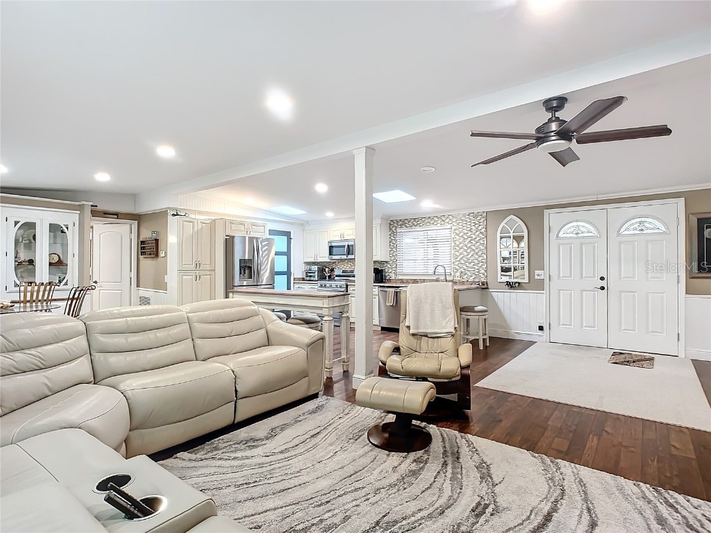 120 Kove Boulevard Osteen FL 32764 - Little Lake O6271470 image4