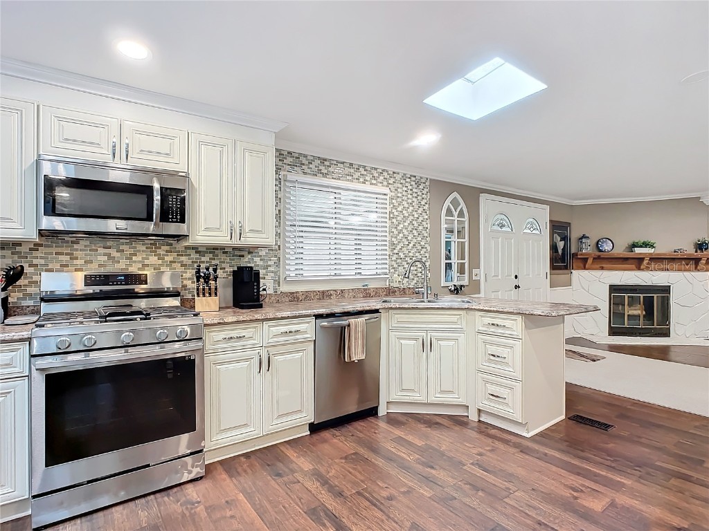 120 Kove Boulevard Osteen FL 32764 - Little Lake O6271470 image7