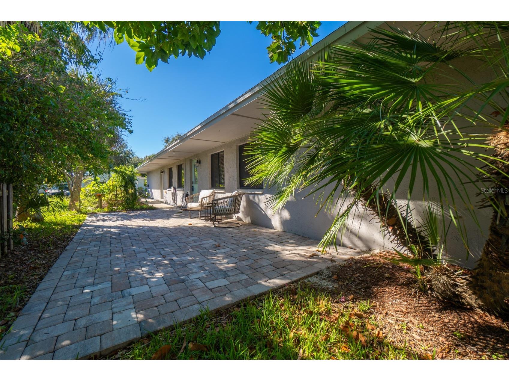 120 Madison Avenue Cape Canaveral FL 32920 O6414338 image16