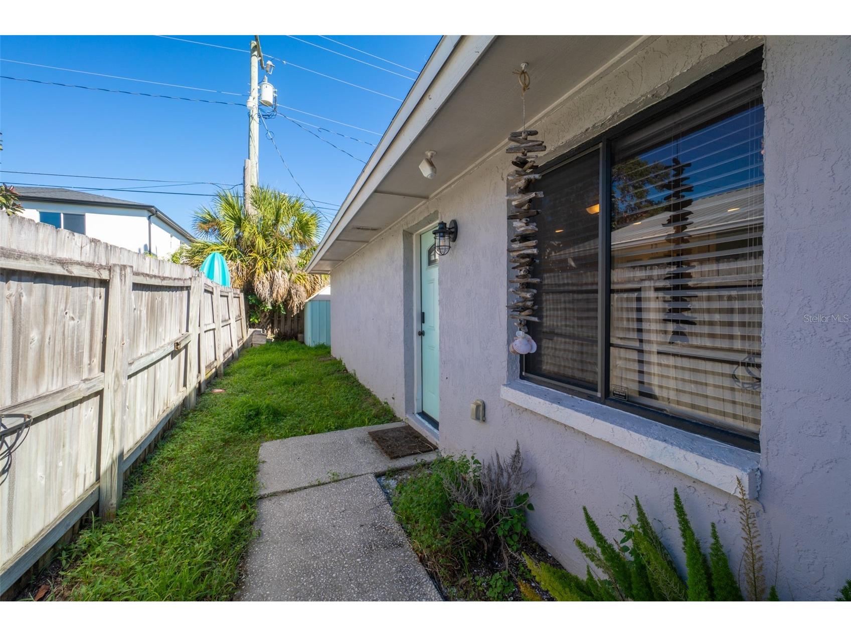 120 Madison Avenue Cape Canaveral FL 32920 O6414338 image18
