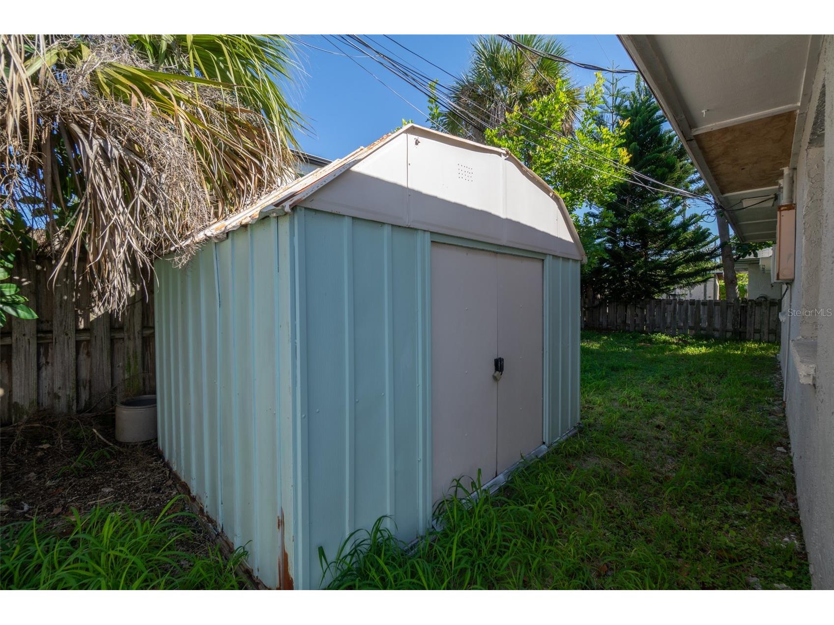 120 Madison Avenue Cape Canaveral FL 32920 O6414338 image20