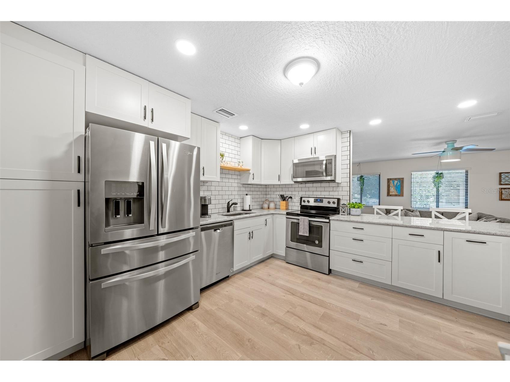 120 Madison Avenue Cape Canaveral FL 32920 O6414338 image29