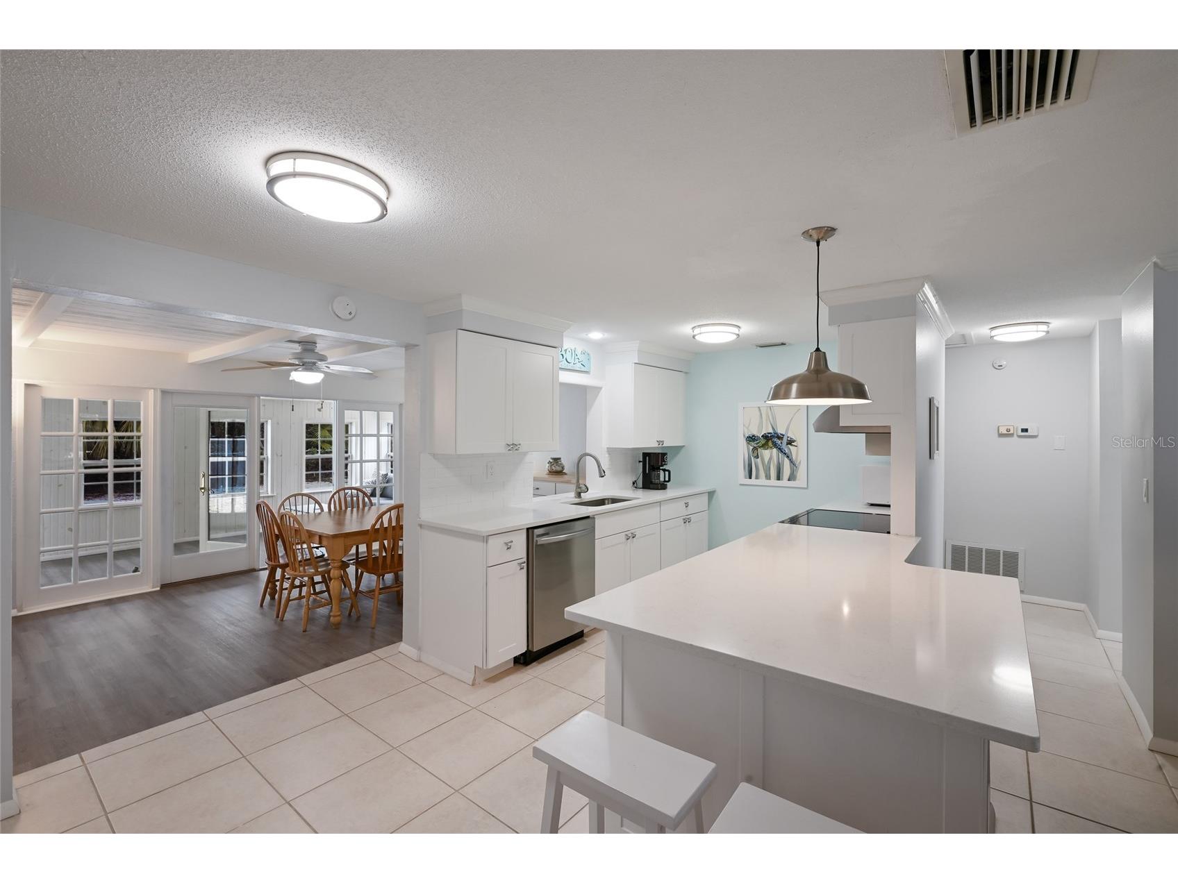 120 Maple Avenue Anna Maria FL 34216 A4680151 image11