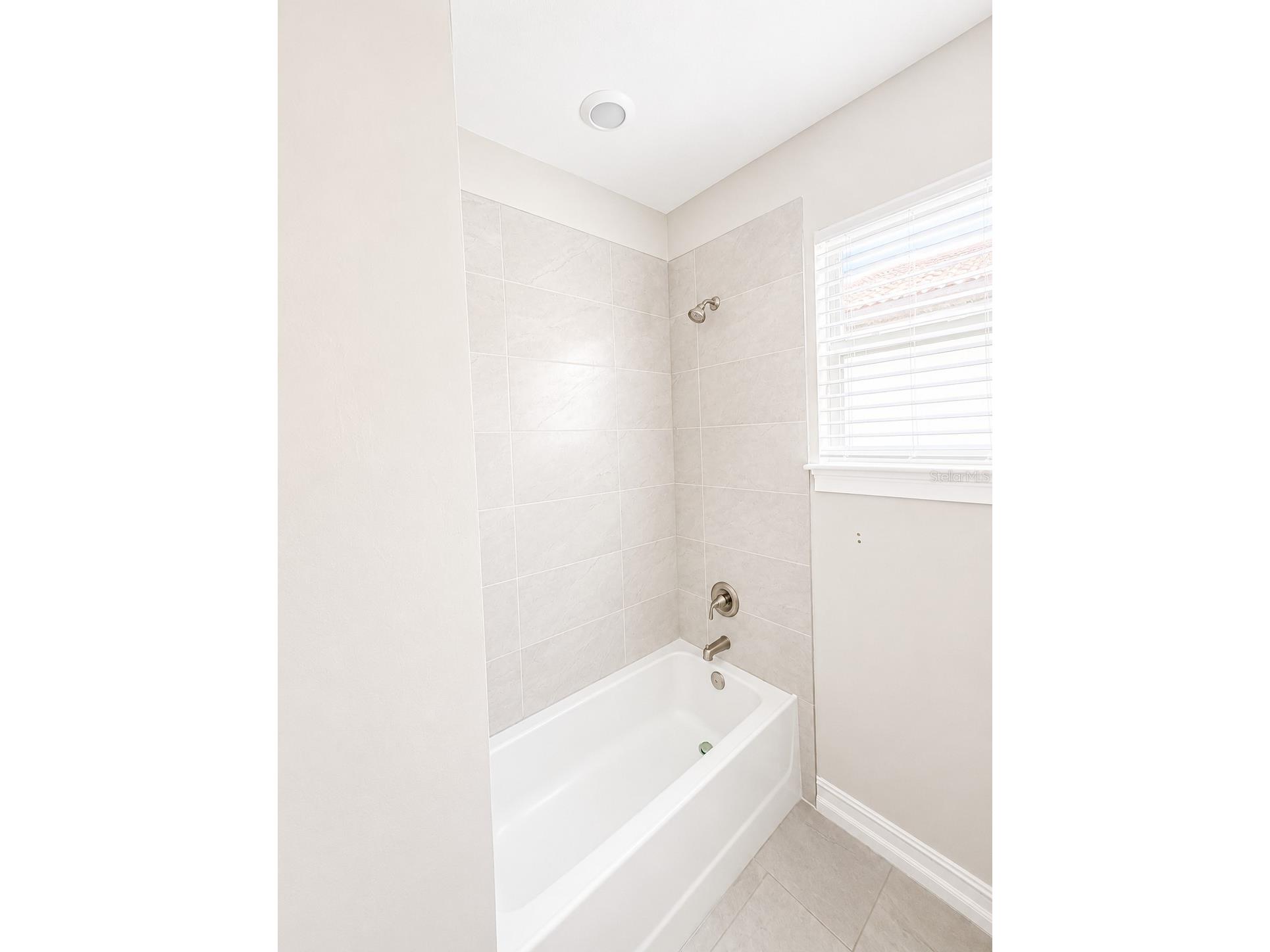 120 Moscata Way Nokomis FL 34275 TB8525648 image12