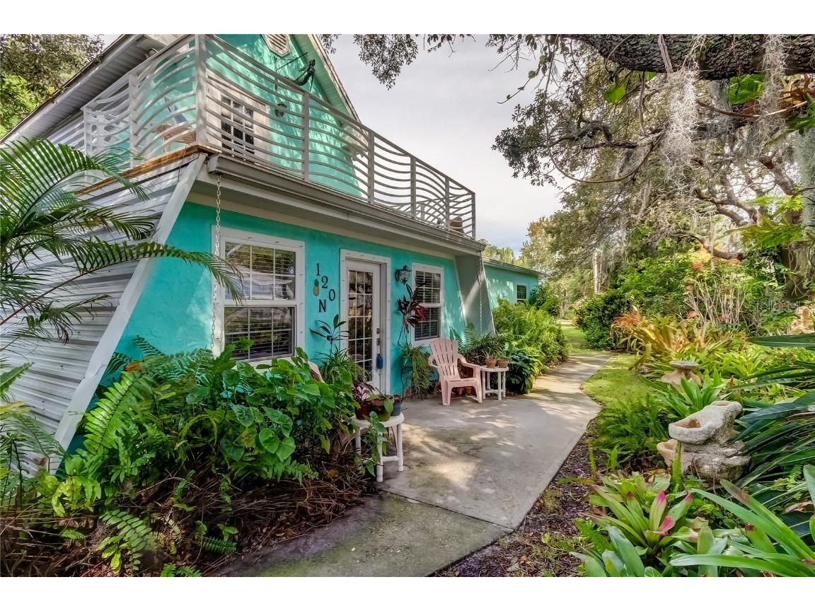 120 N Florida Avenue Tarpon Springs FL 34689 U8215176 image1