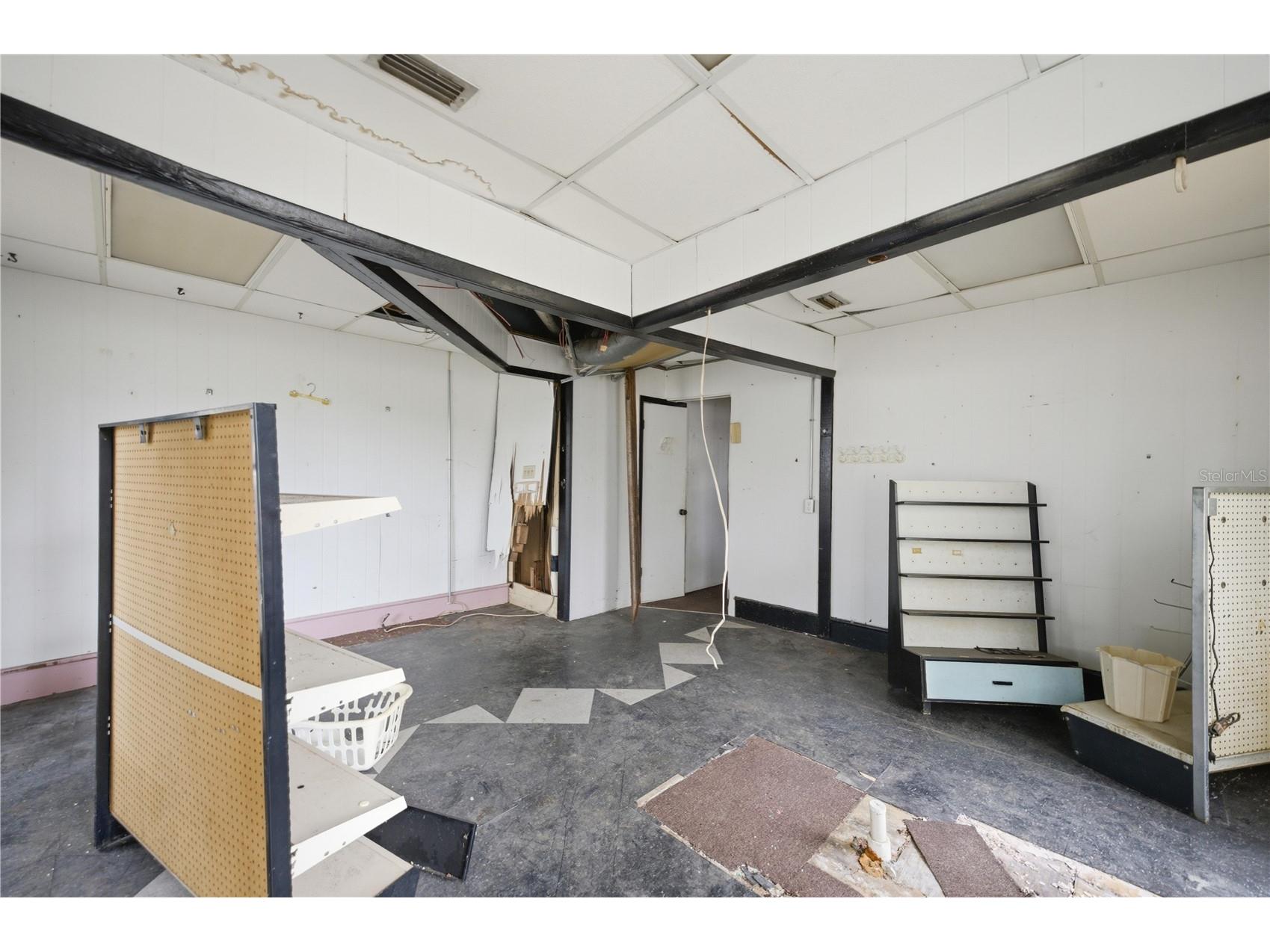 120 N Main Street Bushnell FL 33513 OM720804 image17