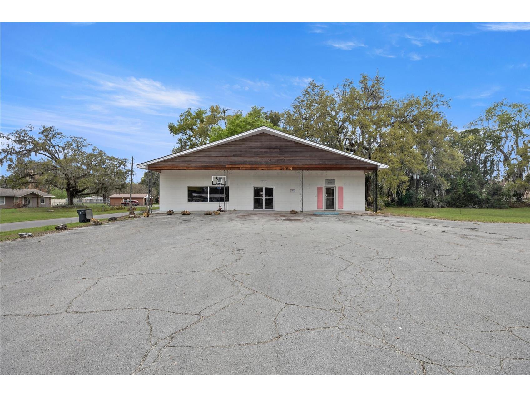 120 N Main Street Bushnell FL 33513 OM720804 image39