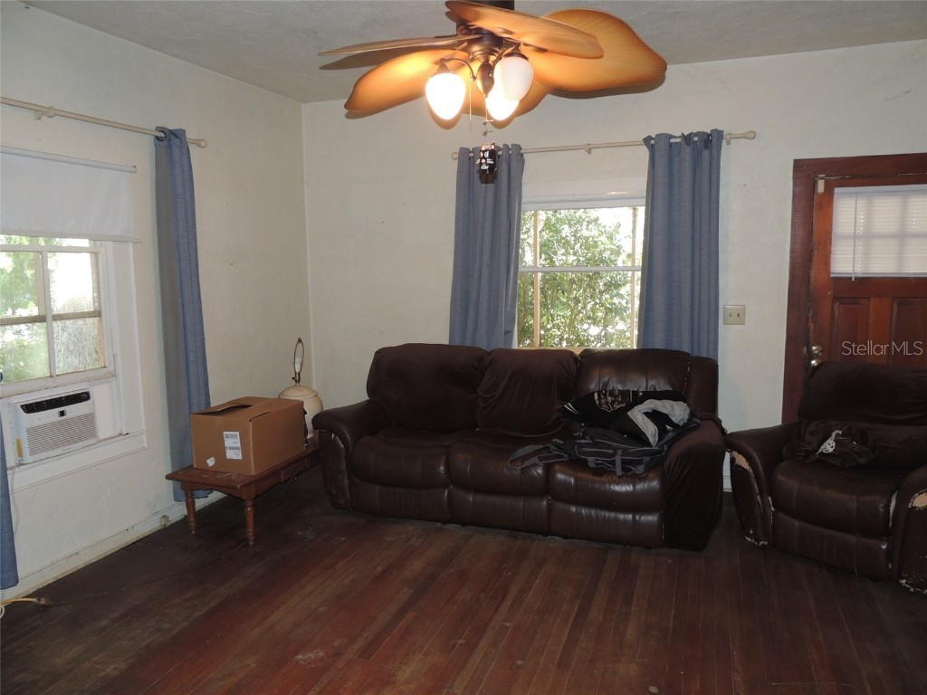 120 NE 2nd Street Williston FL 32696 OM712893 image18