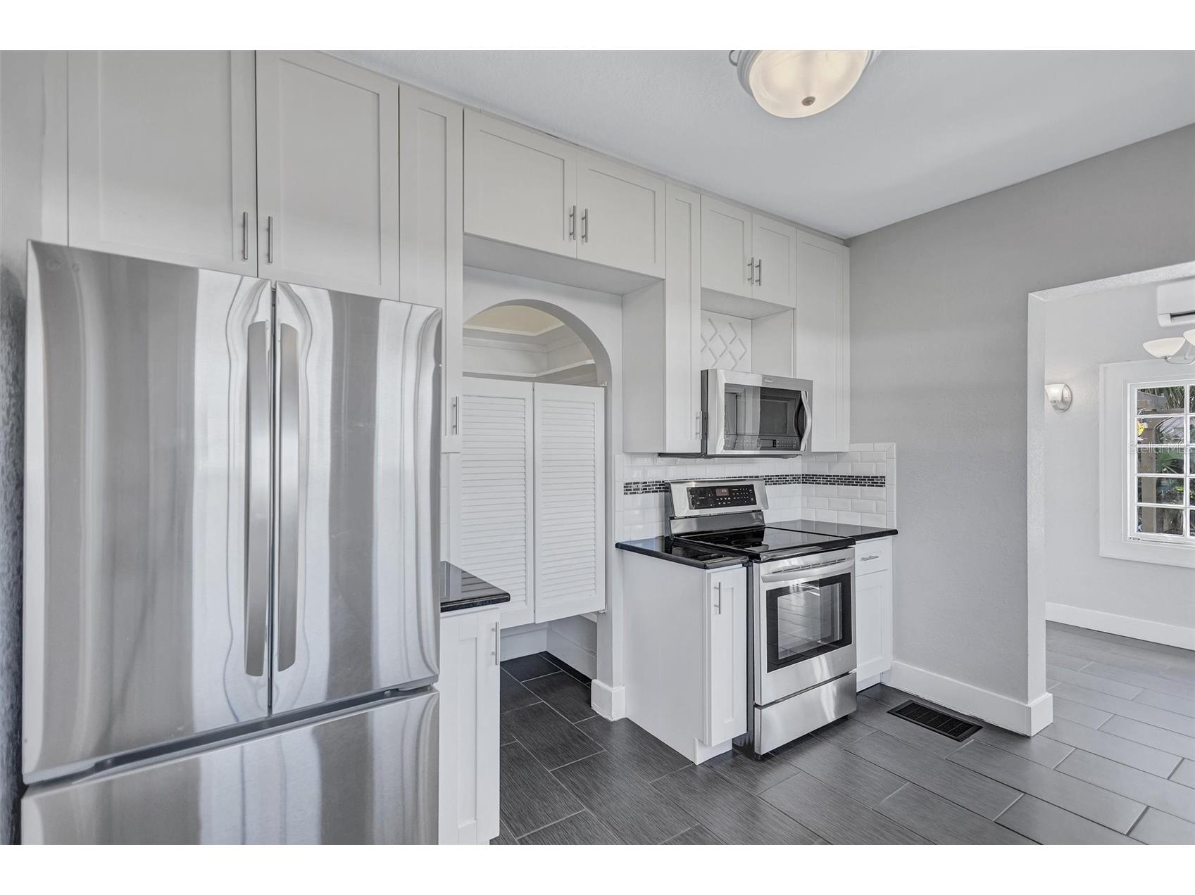 120 Park Street N Saint Petersburg FL 33710 TB8481716 image28