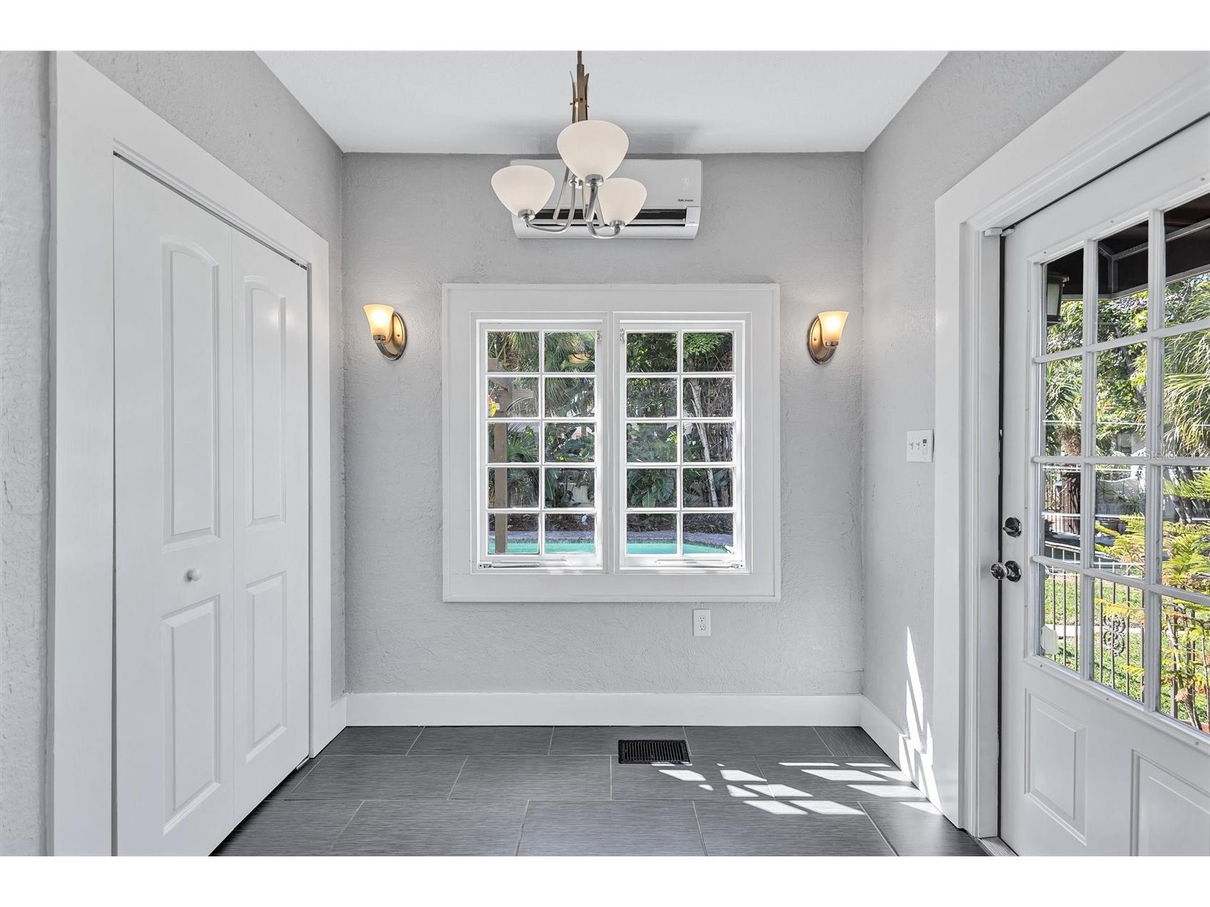 120 Park Street N Saint Petersburg FL 33710 TB8481716 image36