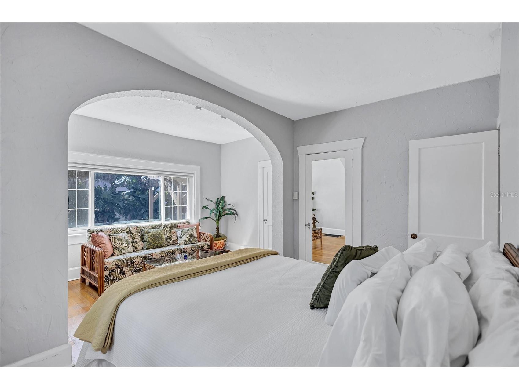 120 Park Street N Saint Petersburg FL 33710 TB8481716 image40