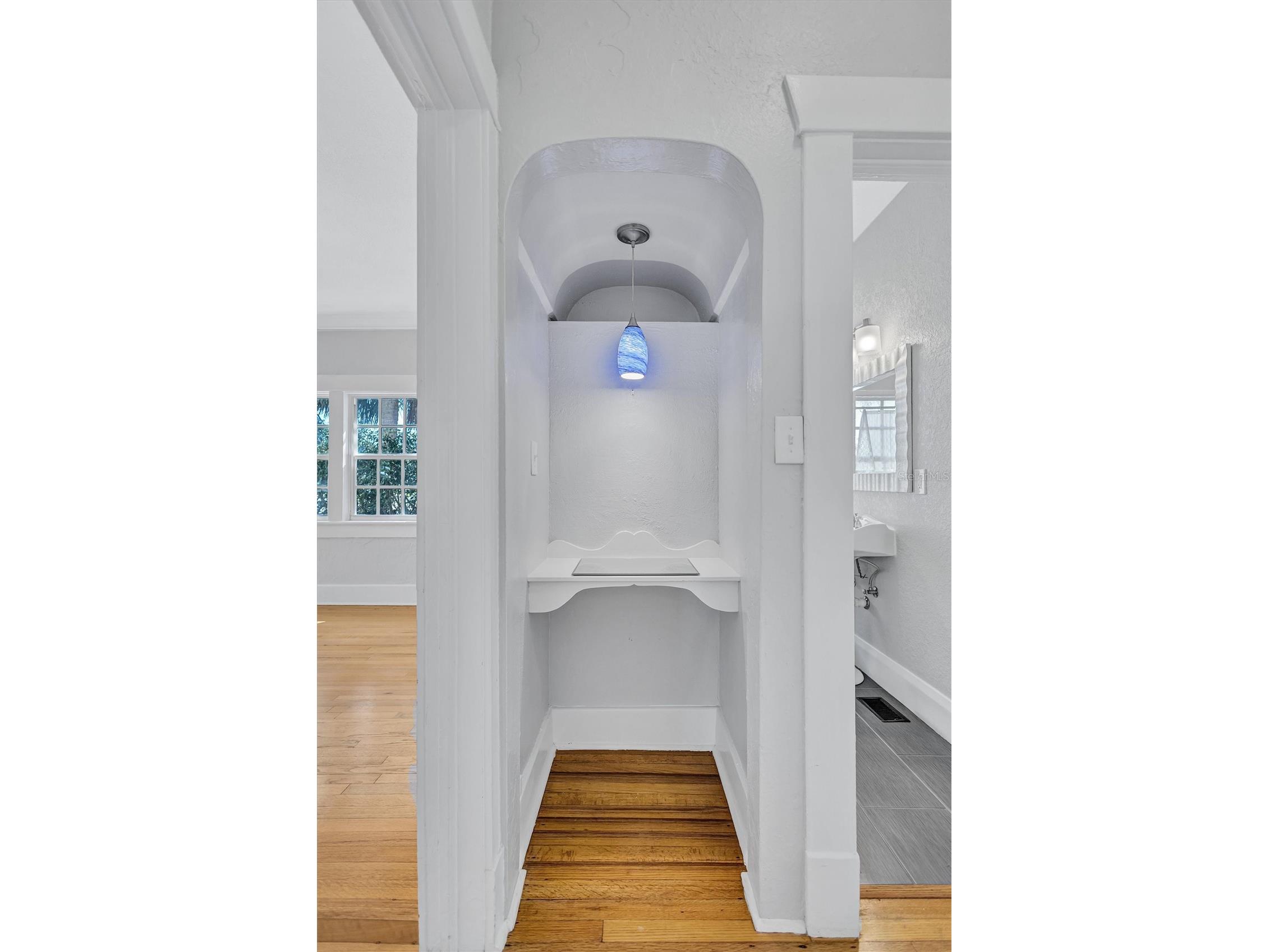 120 Park Street N Saint Petersburg FL 33710 TB8481716 image44