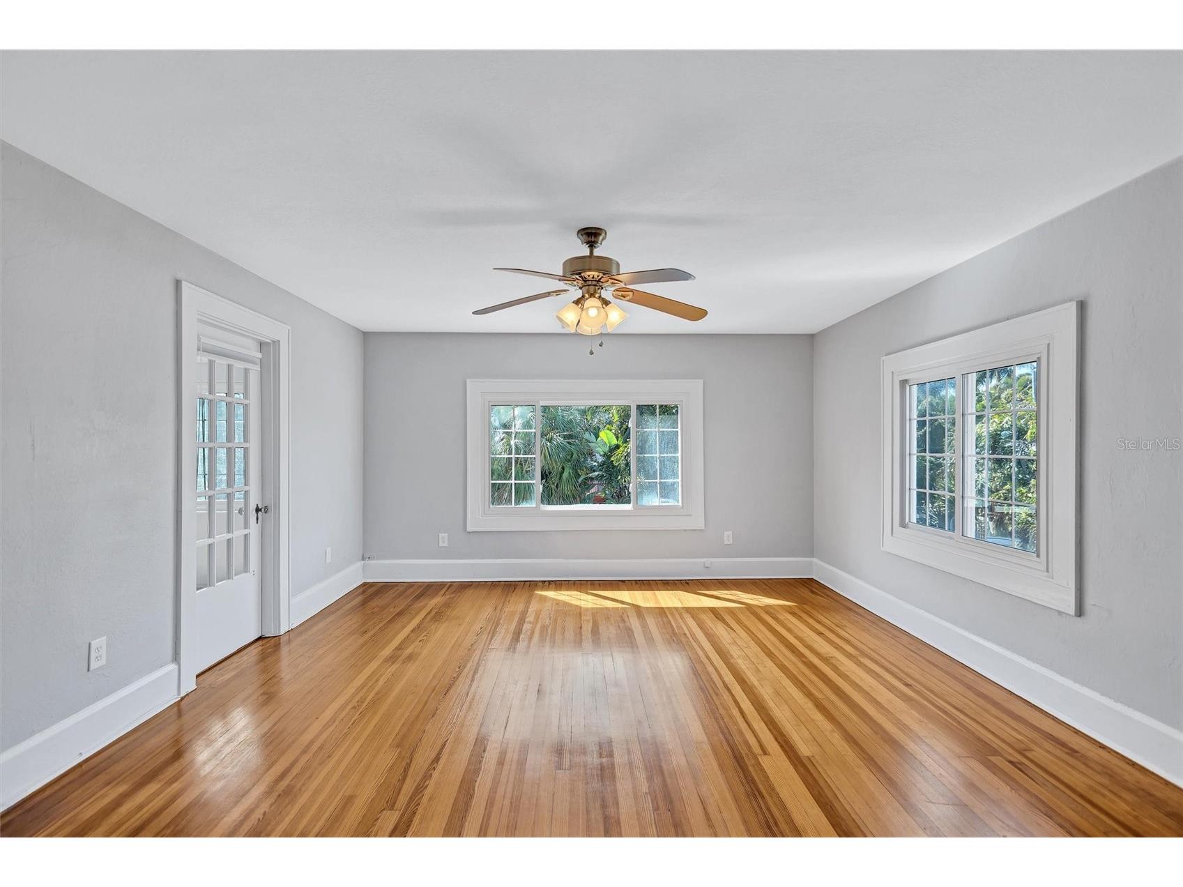 120 Park Street N Saint Petersburg FL 33710 TB8481716 image49