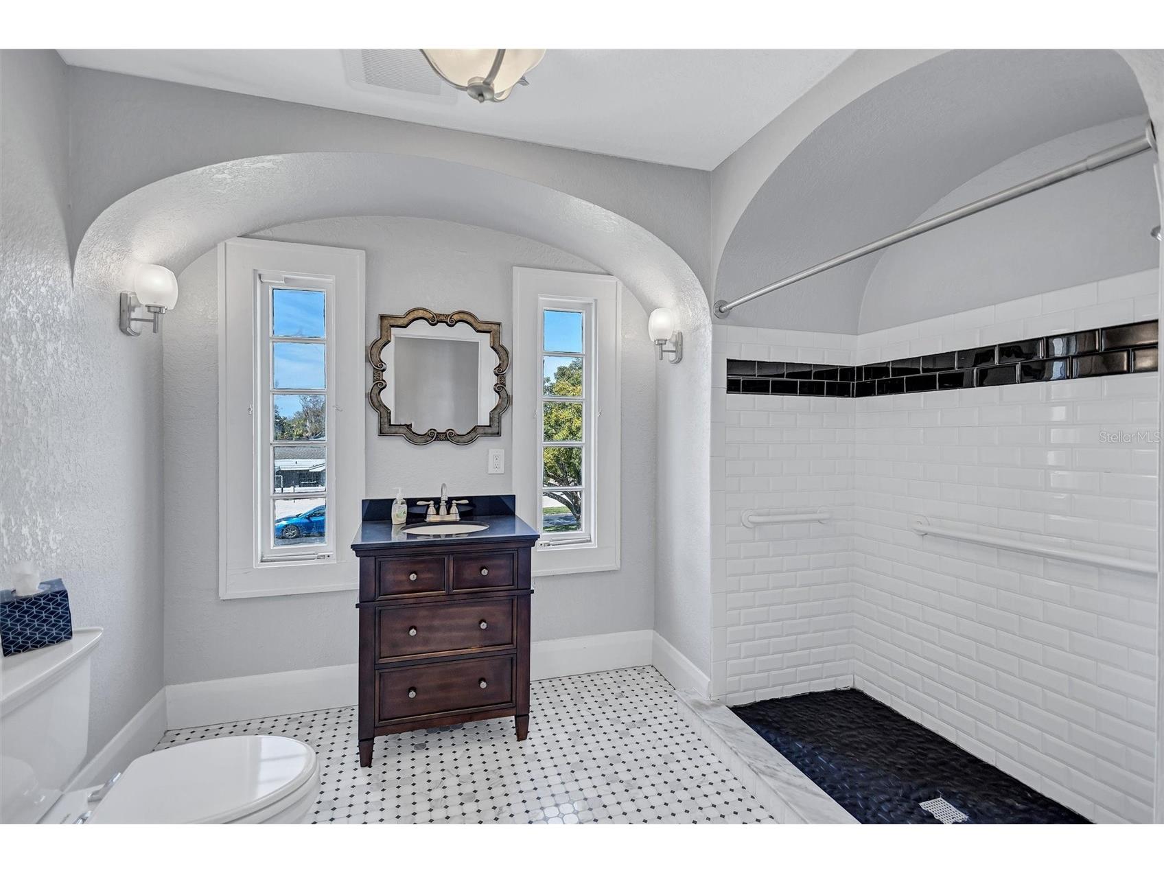 120 Park Street N Saint Petersburg FL 33710 TB8481716 image51