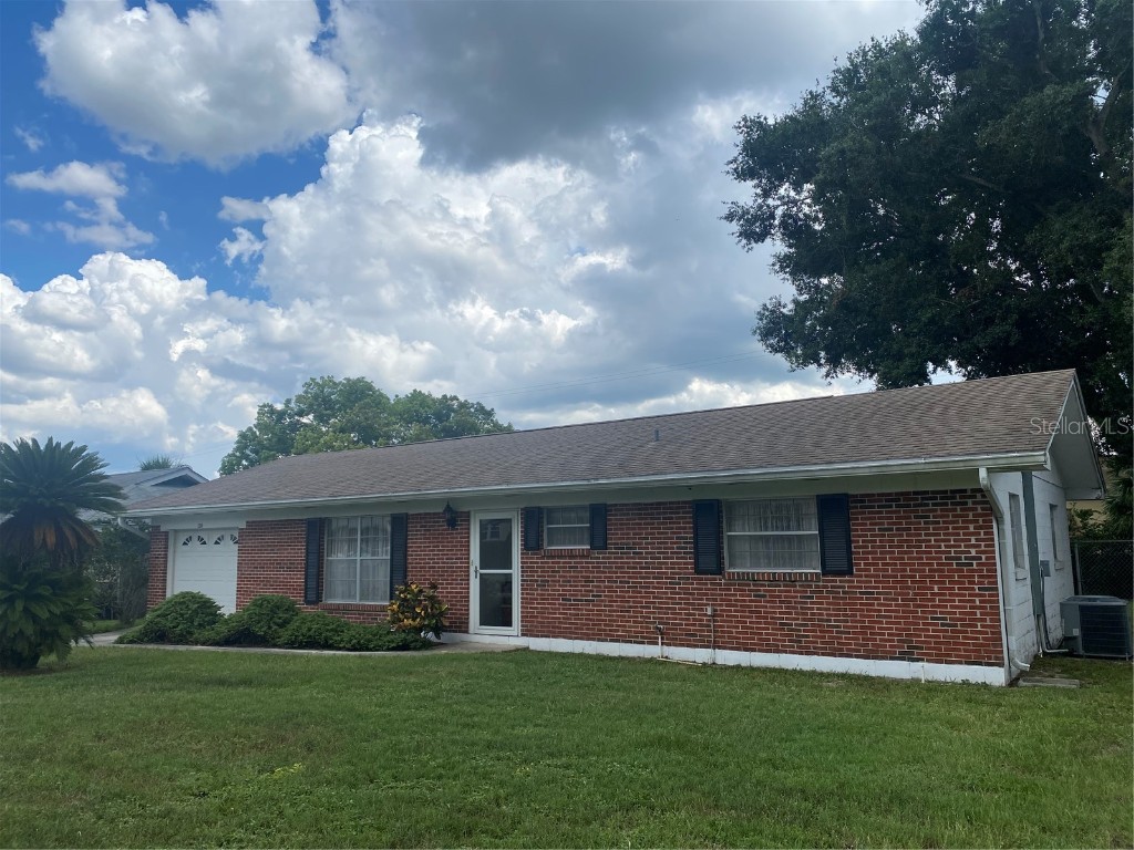 120 Poe Drive SE Winter Haven FL 33884 P4926435 image1