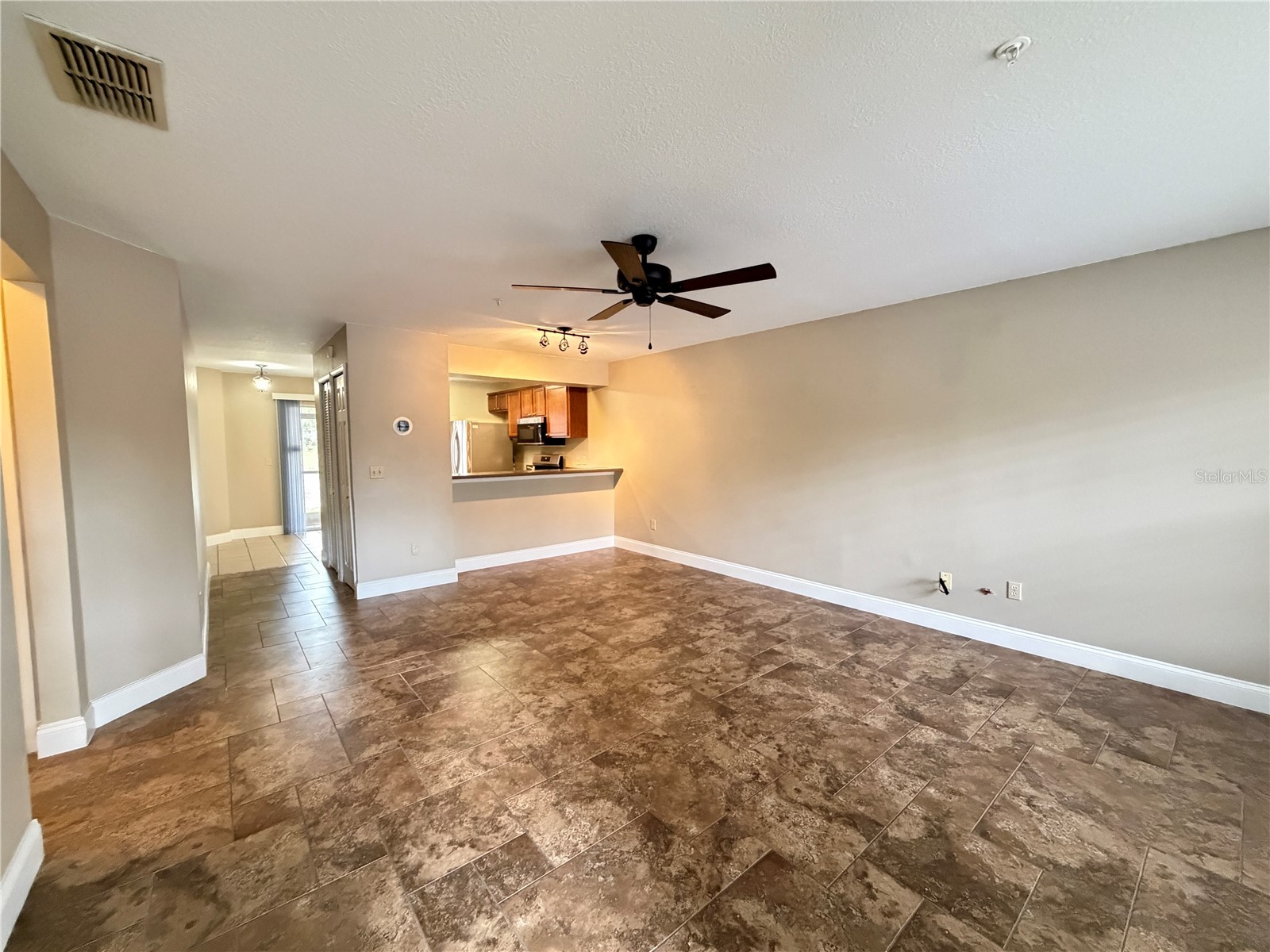 120 Reserve Circle #104 Oviedo FL 32765 O6381850 image3
