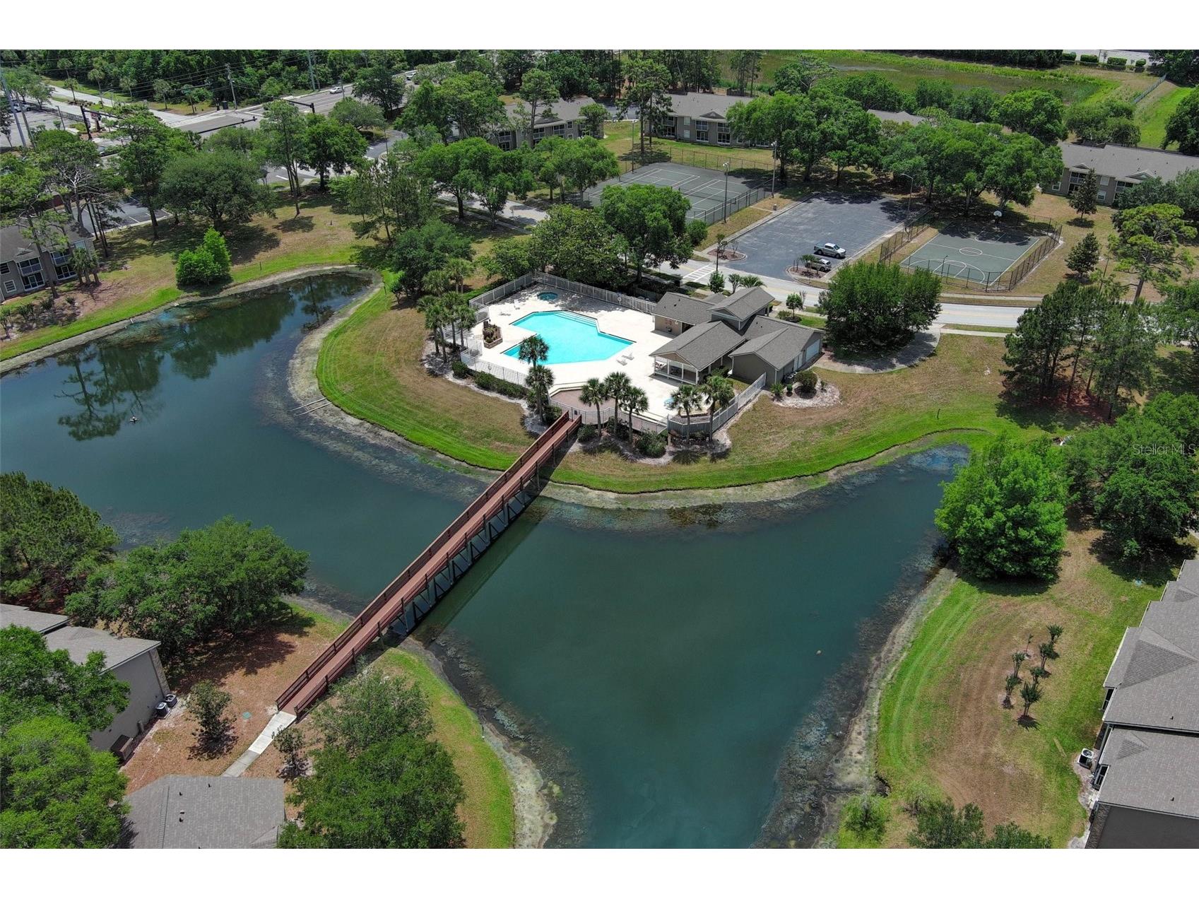 120 Reserve Circle #200 Oviedo FL 32765 O6405019 image42
