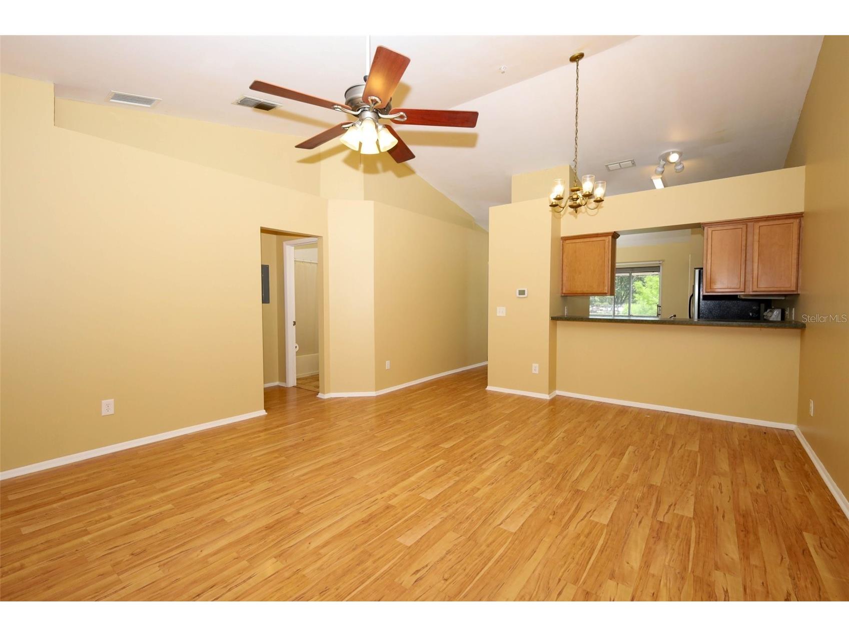 120 Reserve Circle #200 Oviedo FL 32765 O6405019 image9