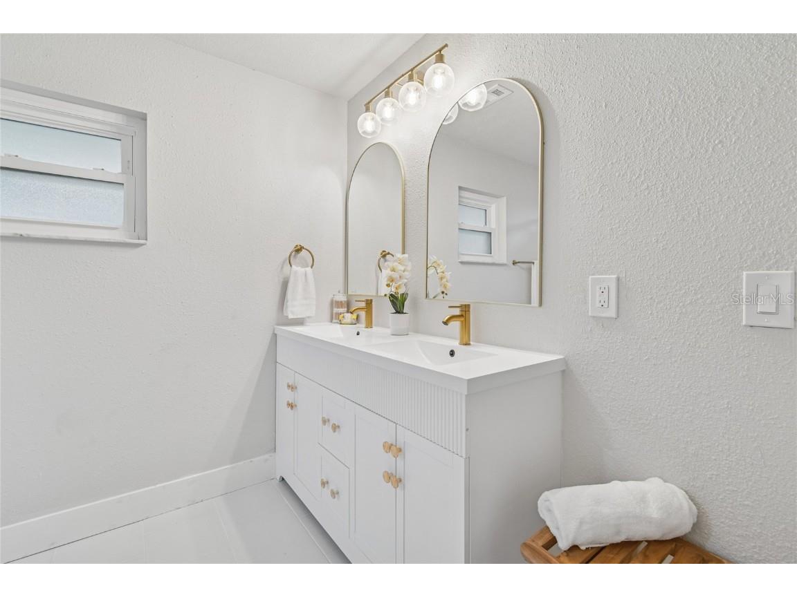 120 Rosewood Drive Palm Harbor FL 34685 TB8461657 image17